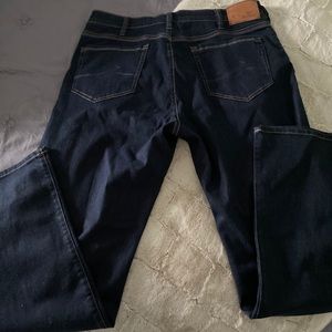34 Heritage Men’s Charisma Jean (Size: 38/32)